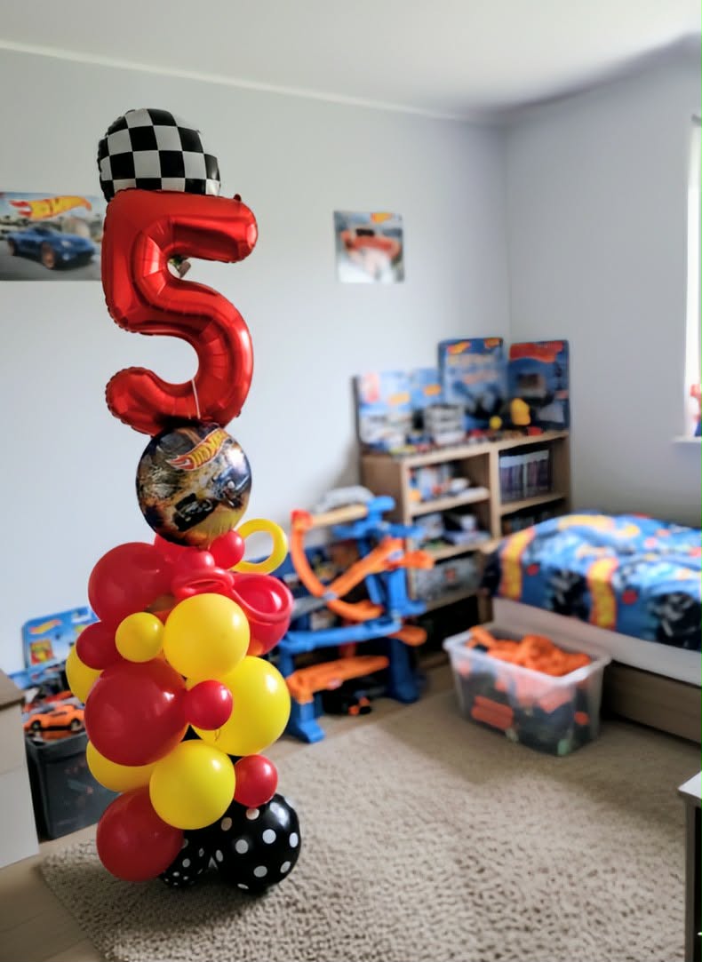 Air & Glow birthday styling